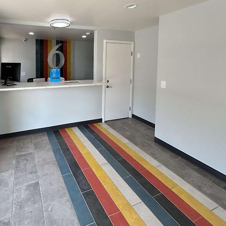 Motel 6 Lake Elsinore, Ca Bagian luar foto