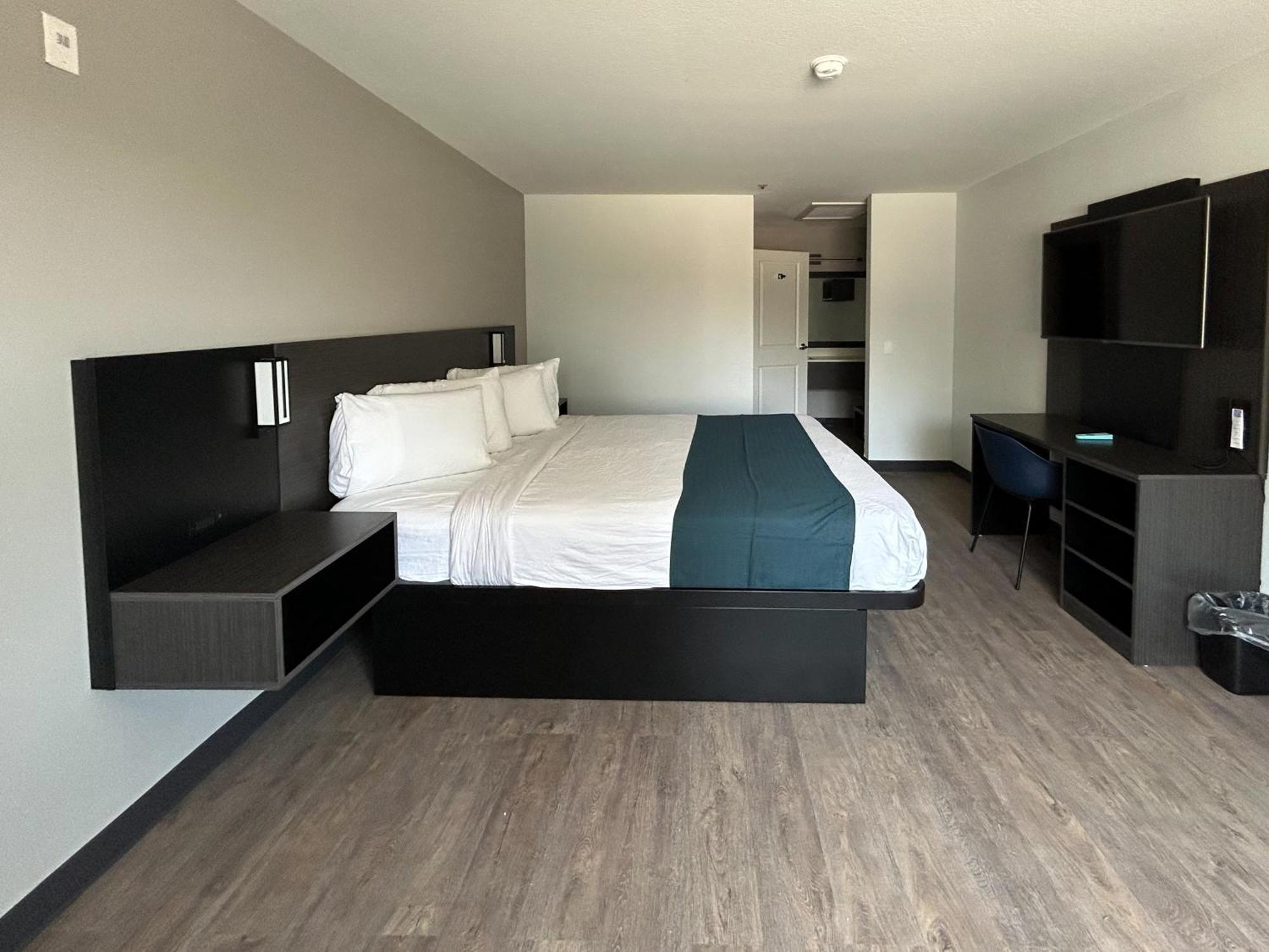Motel 6 Lake Elsinore, Ca Bagian luar foto
